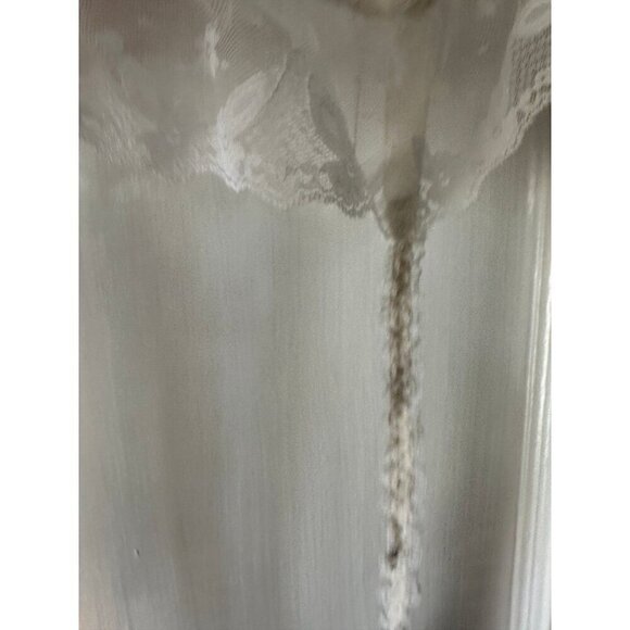 Women’s Garment size Small Garter Belt - Picture 4 of 8